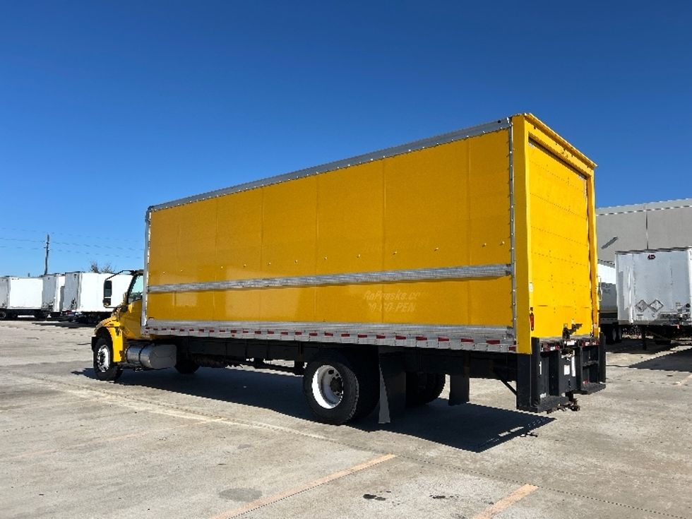 Medium Duty Box Truck-Light and Medium Duty Trucks-International-2021-MV607-Houston-TX-213,089\n\t\tmiles-$ 40,500 - Image 6