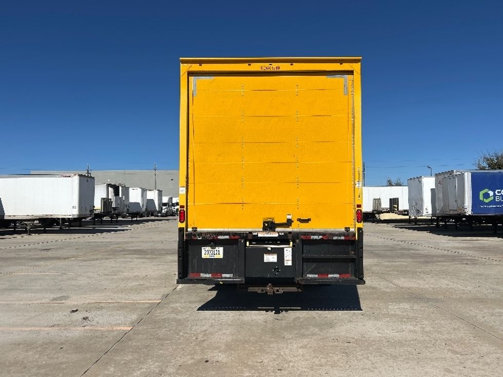 Medium Duty Box Truck-Light and Medium Duty Trucks-International-2021-MV607-Houston-TX-213,089\n\t\tmiles-$ 40,500 - Image 7