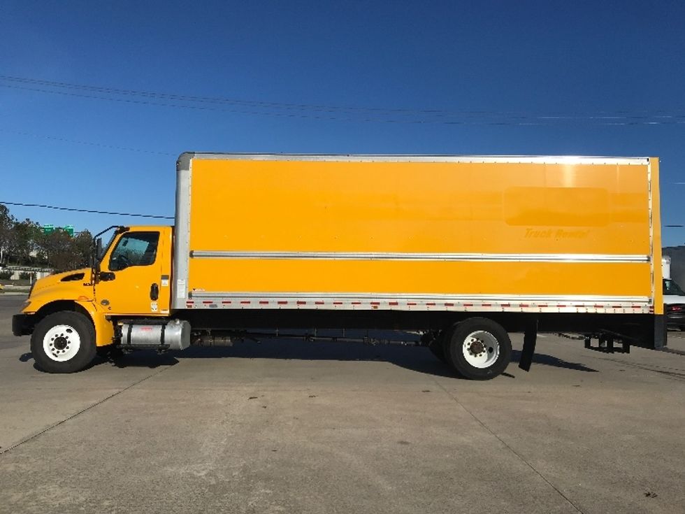 Medium Duty Box Truck-Light and Medium Duty Trucks-International-2021-MV607-Houston-TX-213,456\n\t\tmiles-$ 40,250 - Image 4