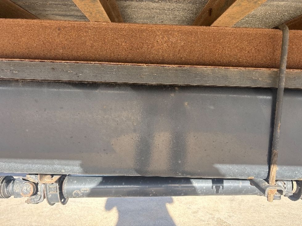 Medium Duty Box Truck-Light and Medium Duty Trucks-International-2021-MV607-Houston-TX-217,482\n\t\tmiles-$ 39,750 - Image 13