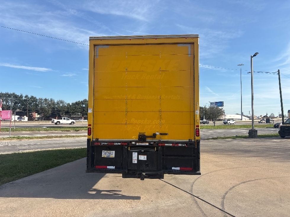 Medium Duty Box Truck-Light and Medium Duty Trucks-International-2021-MV607-Houston-TX-217,482\n\t\tmiles-$ 39,750 - Image 7