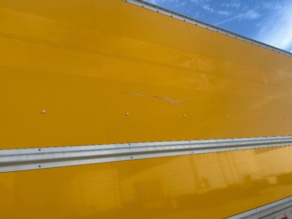 Medium Duty Box Truck-Light and Medium Duty Trucks-International-2021-MV607-Houston-TX-228,690\n\t\tmiles-$ 38,000 - Image 25