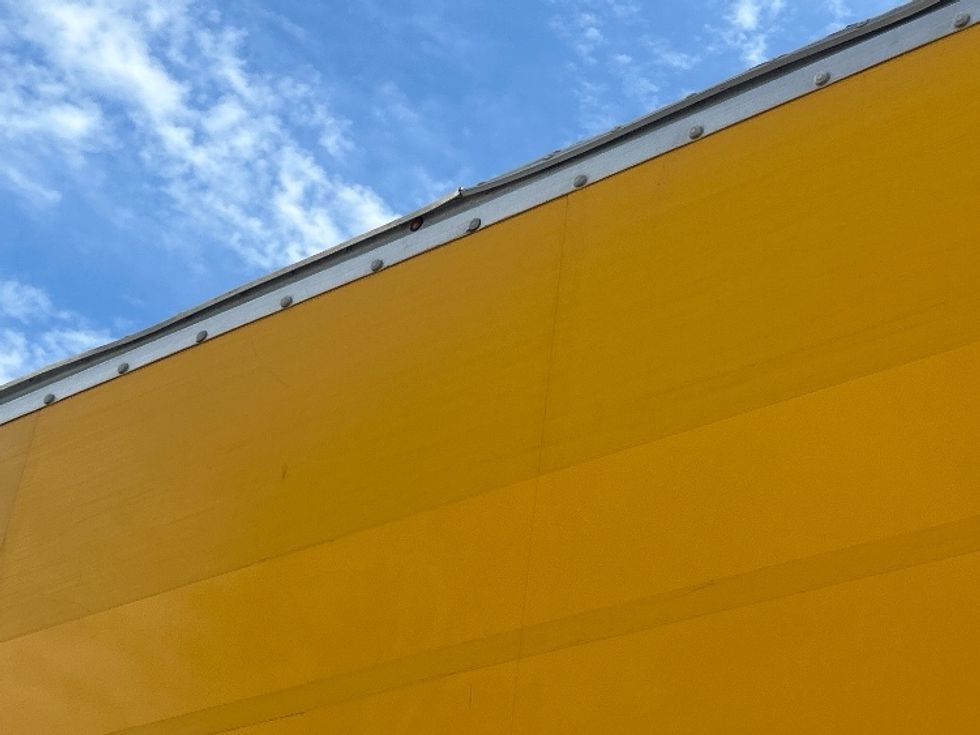 Medium Duty Box Truck-Light and Medium Duty Trucks-International-2021-MV607-Houston-TX-228,690\n\t\tmiles-$ 38,000 - Image 26