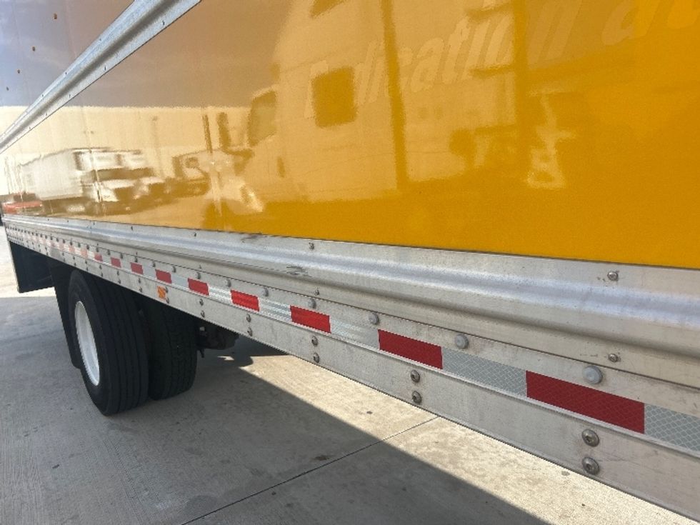 Medium Duty Box Truck-Light and Medium Duty Trucks-International-2021-MV607-Houston-TX-228,690\n\t\tmiles-$ 38,000 - Image 27