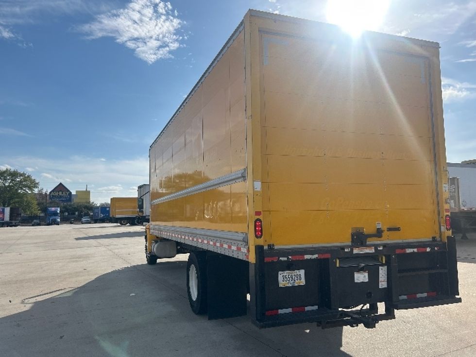 Medium Duty Box Truck-Light and Medium Duty Trucks-International-2021-MV607-Houston-TX-228,690\n\t\tmiles-$ 38,000 - Image 6