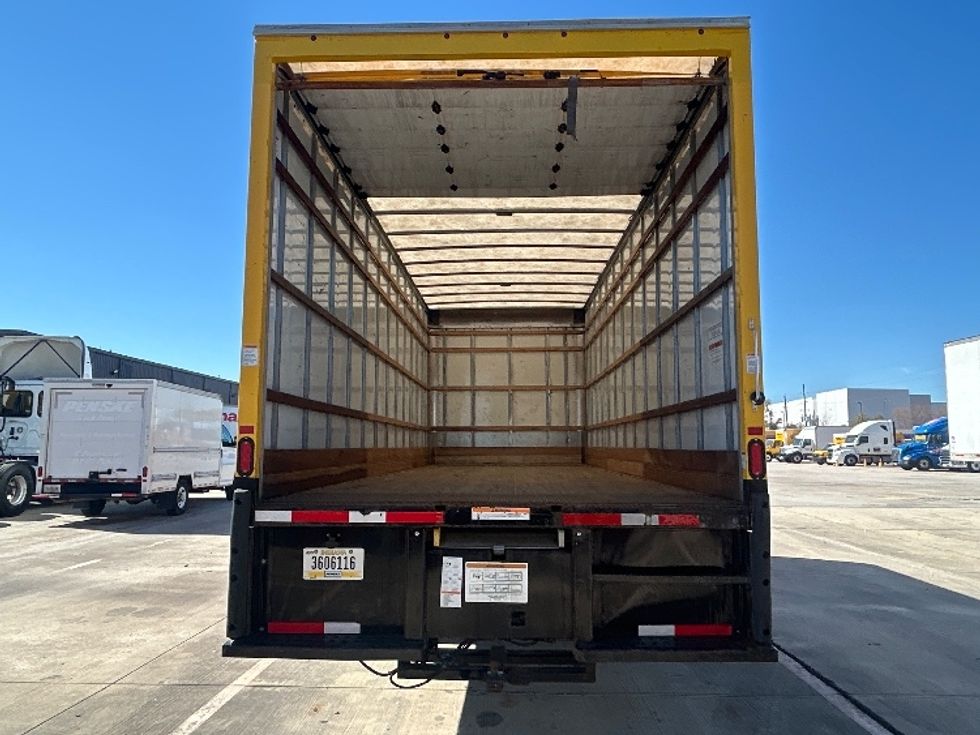 Medium Duty Box Truck-Light and Medium Duty Trucks-International-2021-MV607-Houston-TX-231,477\n\t\tmiles-$ 33,750 - Image 8