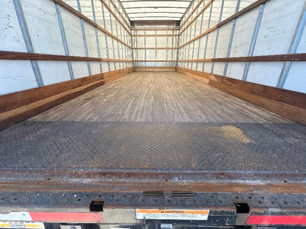 Medium Duty Box Truck-Light and Medium Duty Trucks-International-2021-MV607-Houston-TX-231,477\n\t\tmiles-$ 33,750 - Image 9