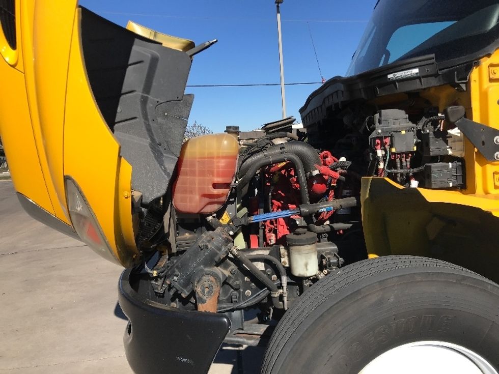 Medium Duty Box Truck-Light and Medium Duty Trucks-International-2021-MV607-Houston-TX-234,104\n\t\tmiles-$ 37,250 - Image 23