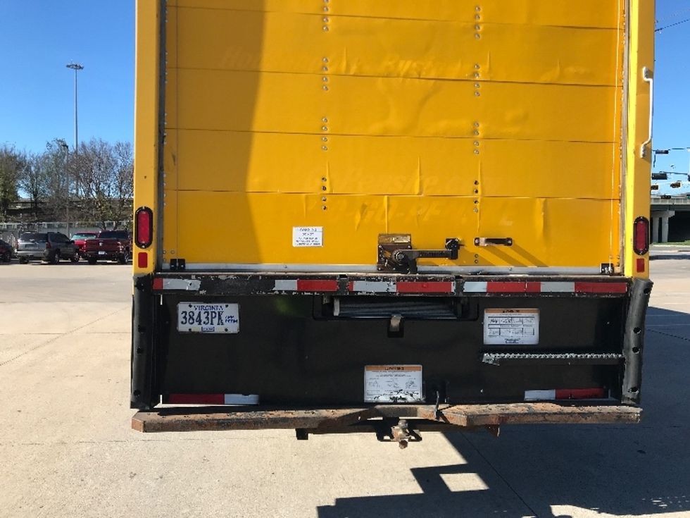 Medium Duty Box Truck-Light and Medium Duty Trucks-International-2021-MV607-Houston-TX-234,104\n\t\tmiles-$ 37,250 - Image 24