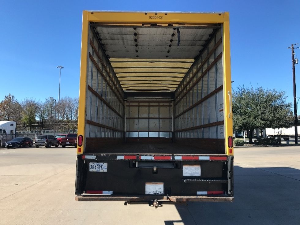 Medium Duty Box Truck-Light and Medium Duty Trucks-International-2021-MV607-Houston-TX-234,104\n\t\tmiles-$ 37,250 - Image 7