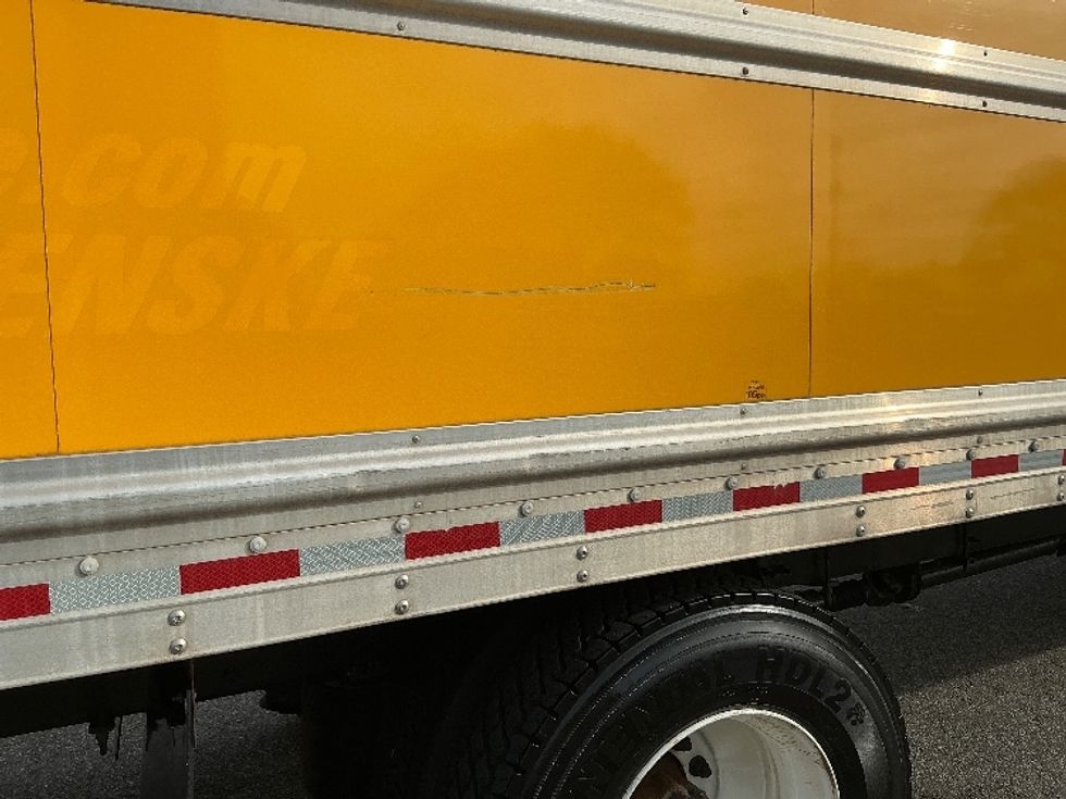 Medium Duty Box Truck-Light and Medium Duty Trucks-International-2021-MV607-Houston-TX-245,395\n\t\tmiles-$ 33,750 - Image 28