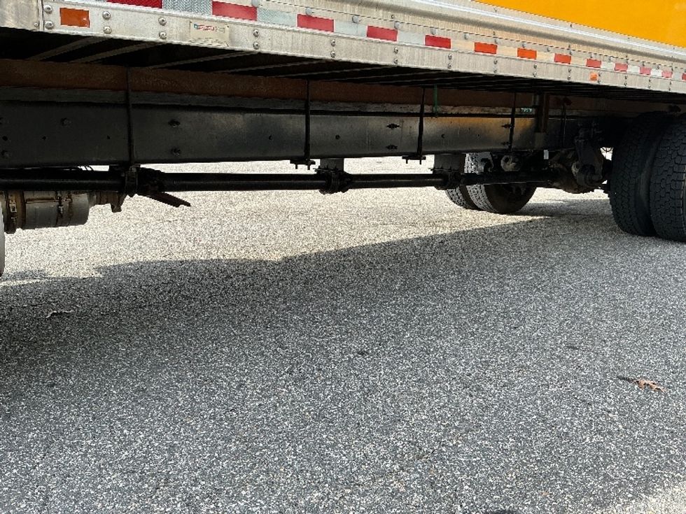Medium Duty Box Truck-Light and Medium Duty Trucks-International-2021-MV607-Houston-TX-245,395\n\t\tmiles-$ 33,750 - Image 5