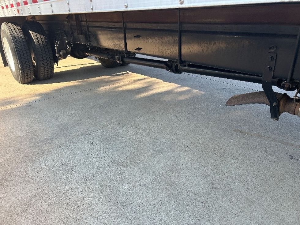 Medium Duty Box Truck-Light and Medium Duty Trucks-International-2021-MV607-Houston-TX-279,085\n\t\tmiles-$ 28,500 - Image 13