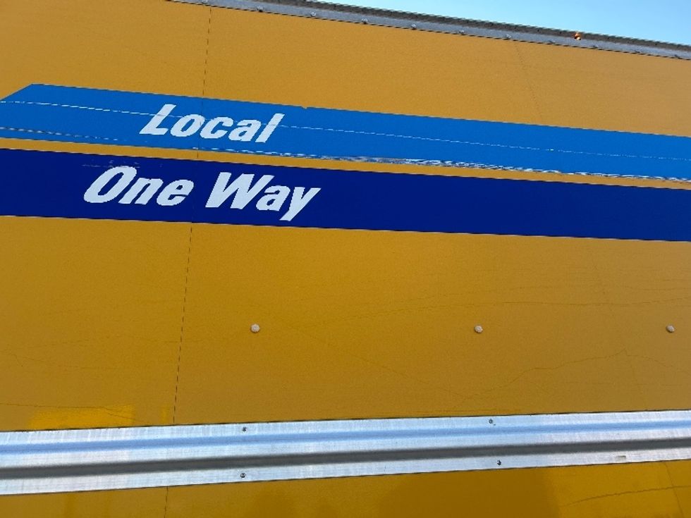 Medium Duty Box Truck-Light and Medium Duty Trucks-International-2021-MV607-Houston-TX-279,085\n\t\tmiles-$ 28,500 - Image 24