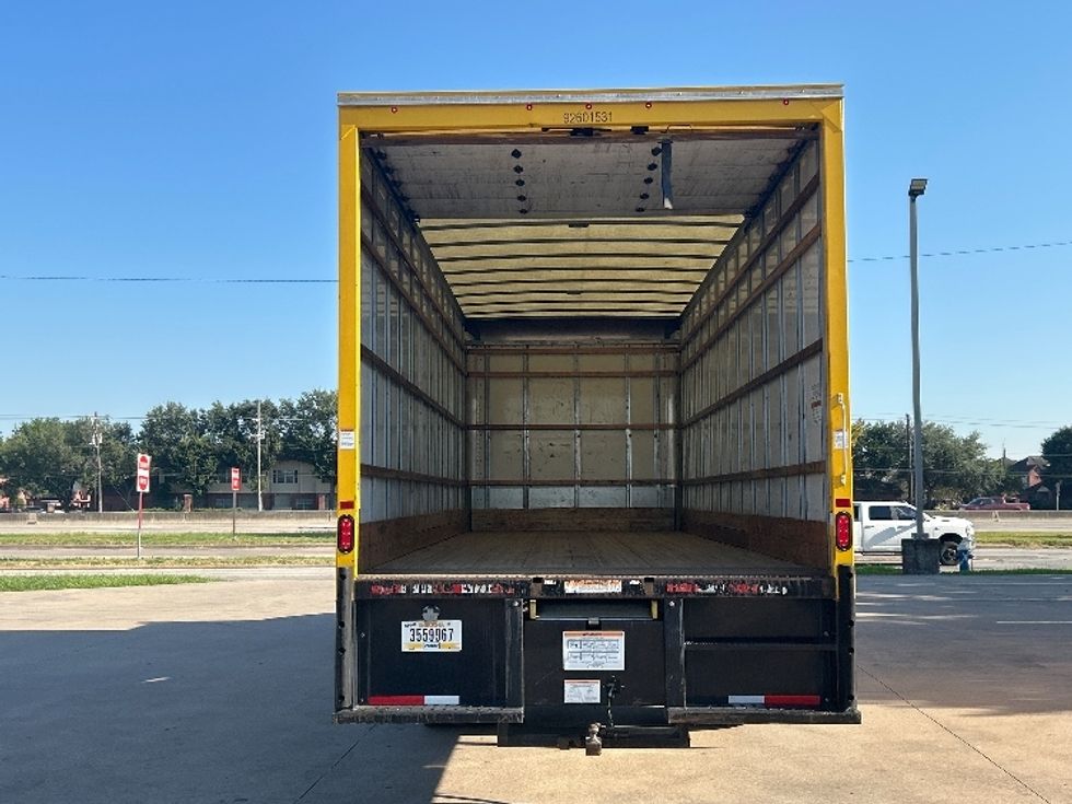 Medium Duty Box Truck-Light and Medium Duty Trucks-International-2021-MV607-Houston-TX-279,085\n\t\tmiles-$ 28,500 - Image 8