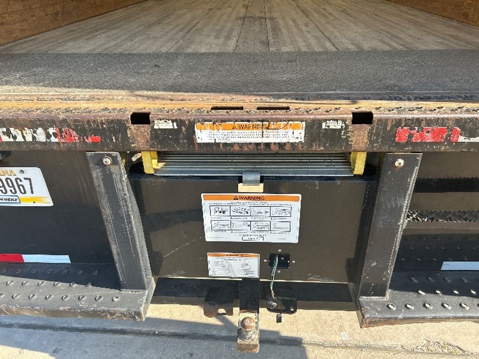 Medium Duty Box Truck-Light and Medium Duty Trucks-International-2021-MV607-Houston-TX-279,085\n\t\tmiles-$ 28,500 - Image 9