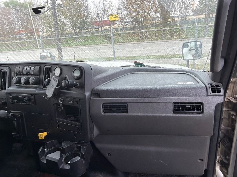 Medium Duty Box Truck-Light and Medium Duty Trucks-International-2021-MV607-Houston-TX-310,161\n\t\tmiles-$ 11,000 - Image 10