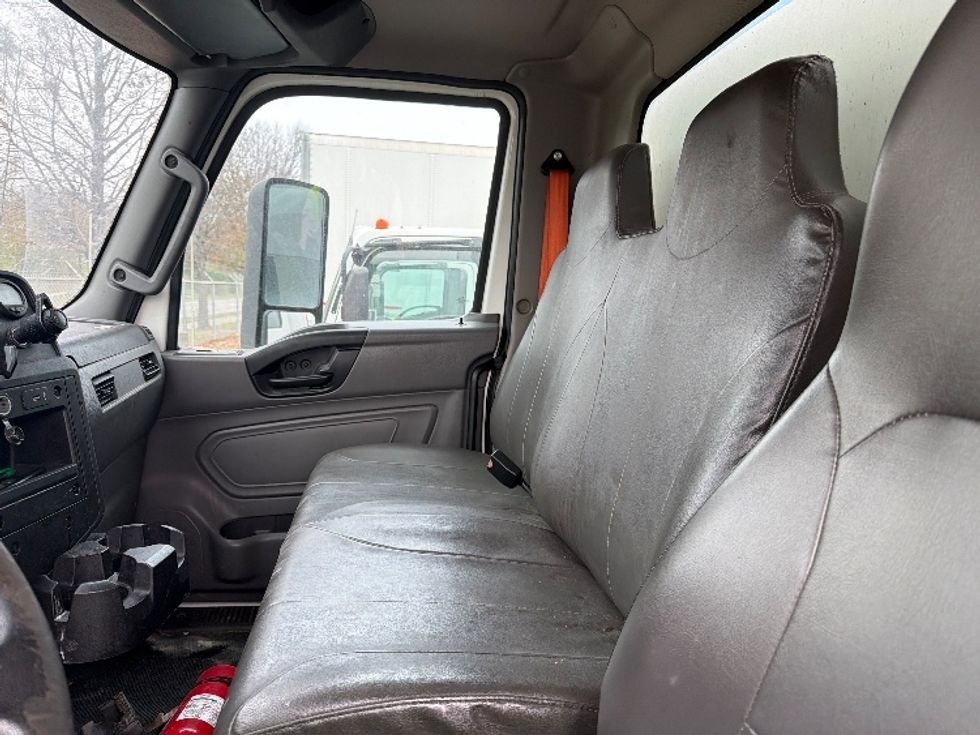 Medium Duty Box Truck-Light and Medium Duty Trucks-International-2021-MV607-Houston-TX-310,161\n\t\tmiles-$ 11,000 - Image 8
