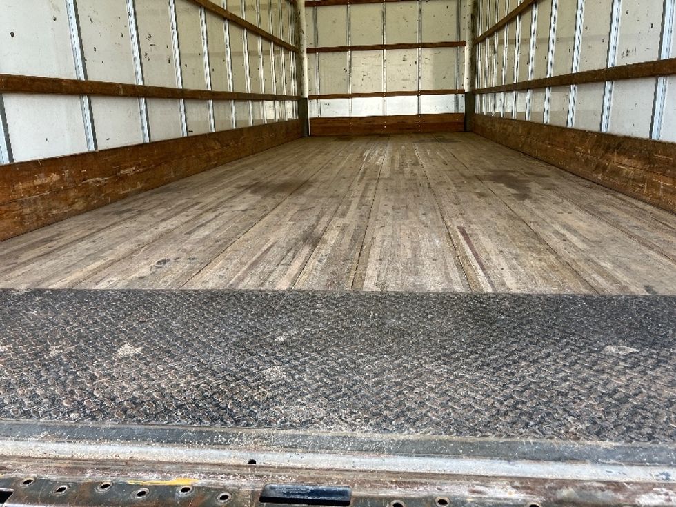Medium Duty Box Truck-Light and Medium Duty Trucks-International-2021-MV607-Hueytown-AL-170,379\n\t\tmiles-$ 49,750 - Image 10