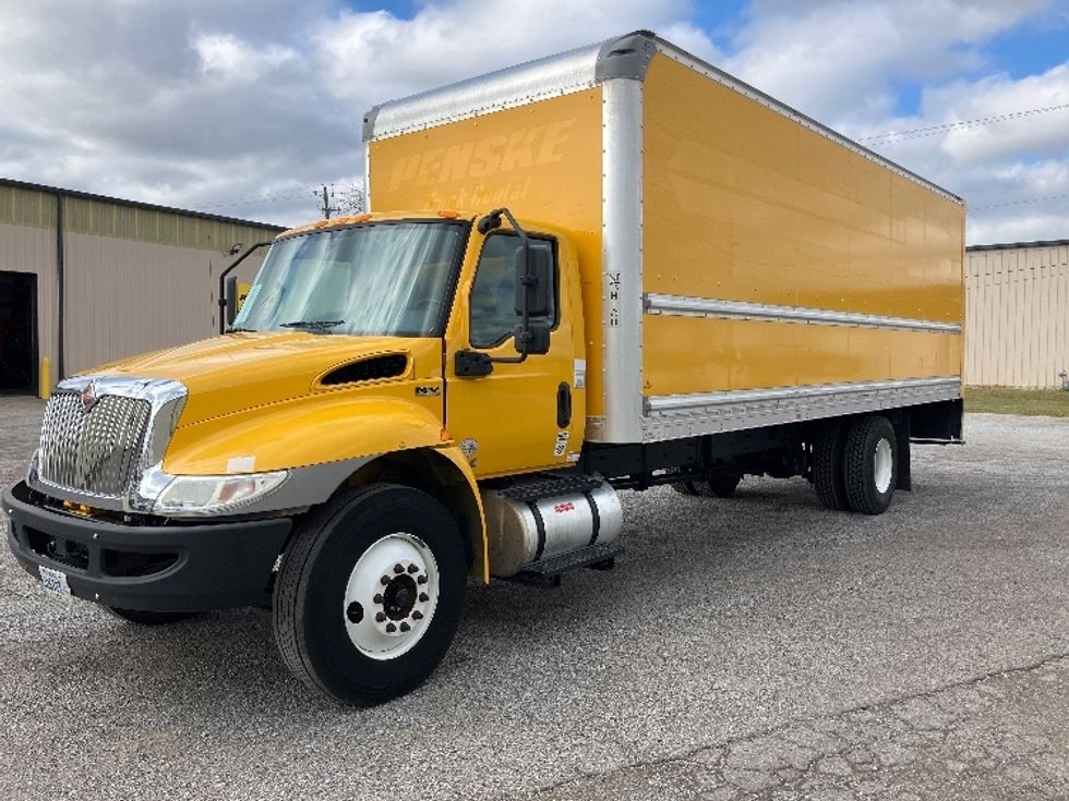 Medium Duty Box Truck-Light and Medium Duty Trucks-International-2021-MV607-Hueytown-AL-170,379\n\t\tmiles-$ 49,750 - Image 3