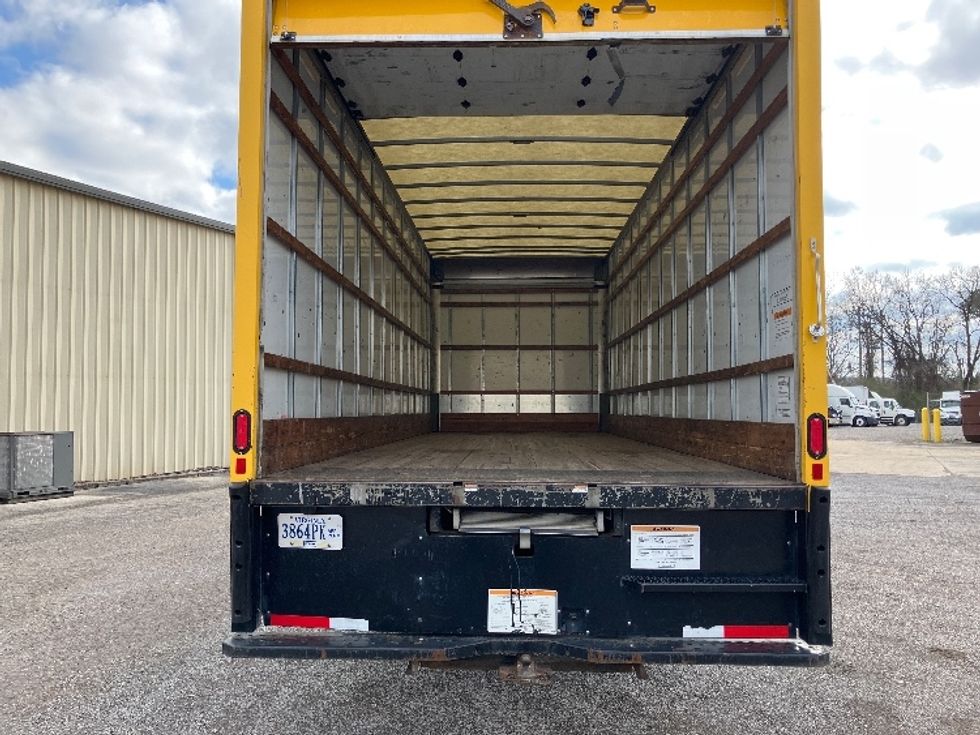 Medium Duty Box Truck-Light and Medium Duty Trucks-International-2021-MV607-Hueytown-AL-170,379\n\t\tmiles-$ 49,750 - Image 8