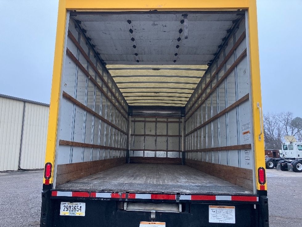 Medium Duty Box Truck-Light and Medium Duty Trucks-International-2021-MV607-Hueytown-AL-223,784\n\t\tmiles-$ 41,500 - Image 8