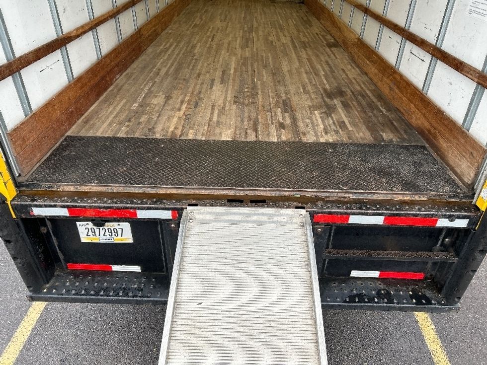 Medium Duty Box Truck-Light and Medium Duty Trucks-International-2021-MV607-Idaho Falls-ID-219,651\n\t\tmiles-$ 39,500 - Image 10