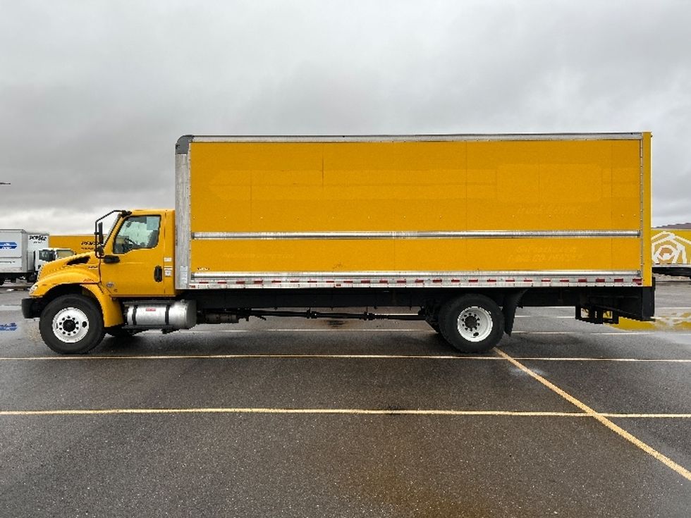 Medium Duty Box Truck-Light and Medium Duty Trucks-International-2021-MV607-Idaho Falls-ID-219,651\n\t\tmiles-$ 39,500 - Image 4