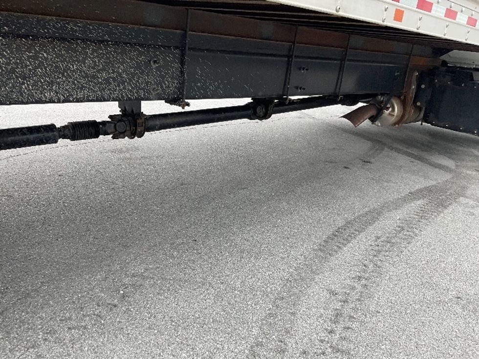 Medium Duty Box Truck-Light and Medium Duty Trucks-International-2021-MV607-Indianapolis-IN-122,928\n\t\tmiles-$ 65,000 - Image 14