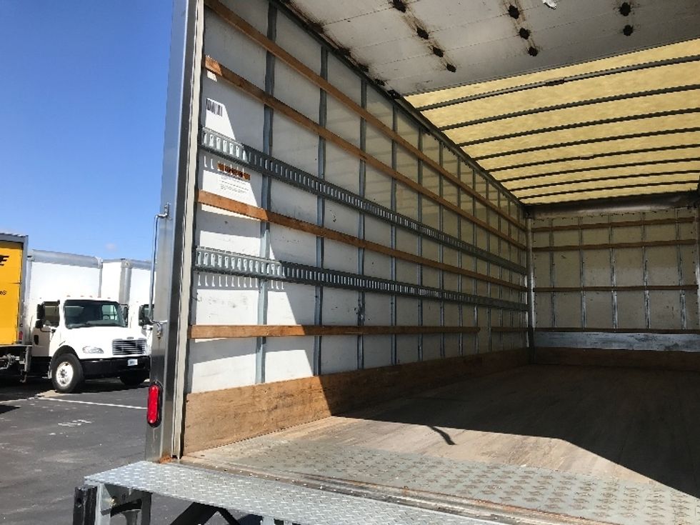 Medium Duty Box Truck-Light and Medium Duty Trucks-International-2021-MV607-Indianapolis-IN-135,655\n\t\tmiles-$ 63,750 - Image 8