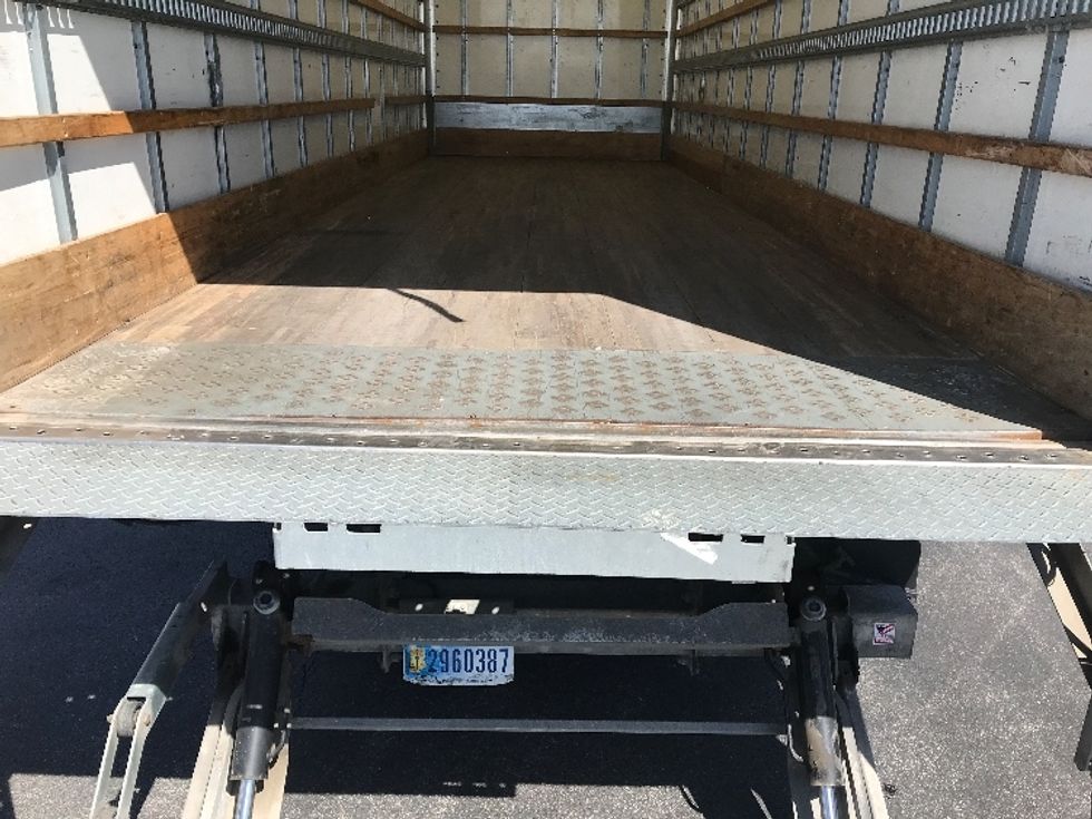 Medium Duty Box Truck-Light and Medium Duty Trucks-International-2021-MV607-Indianapolis-IN-135,655\n\t\tmiles-$ 63,750 - Image 7
