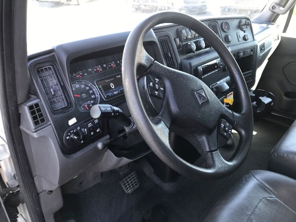 Medium Duty Box Truck-Light and Medium Duty Trucks-International-2021-MV607-Indianapolis-IN-135,655\n\t\tmiles-$ 63,750 - Image 13