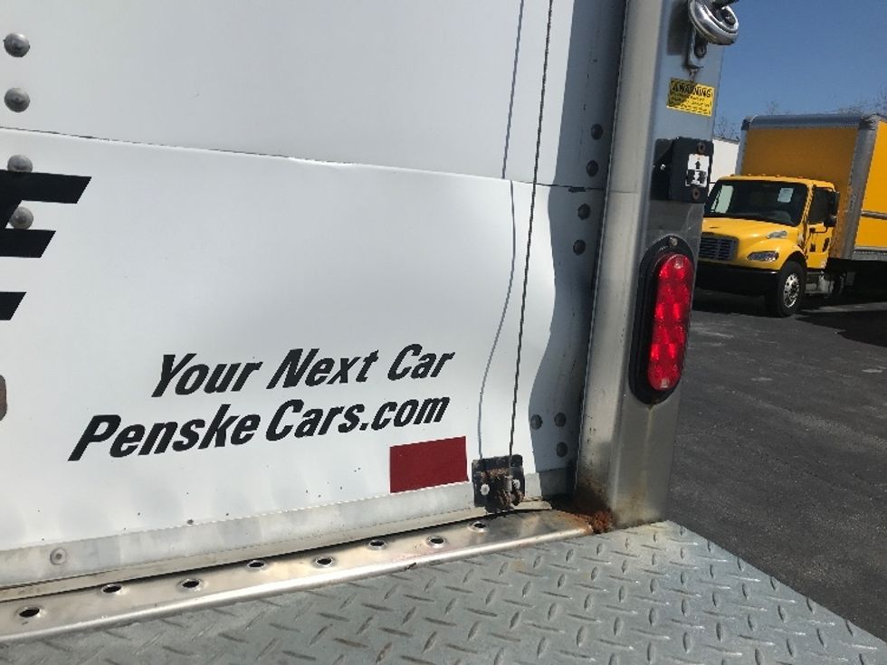 Medium Duty Box Truck-Light and Medium Duty Trucks-International-2021-MV607-Indianapolis-IN-135,655\n\t\tmiles-$ 63,750 - Image 22