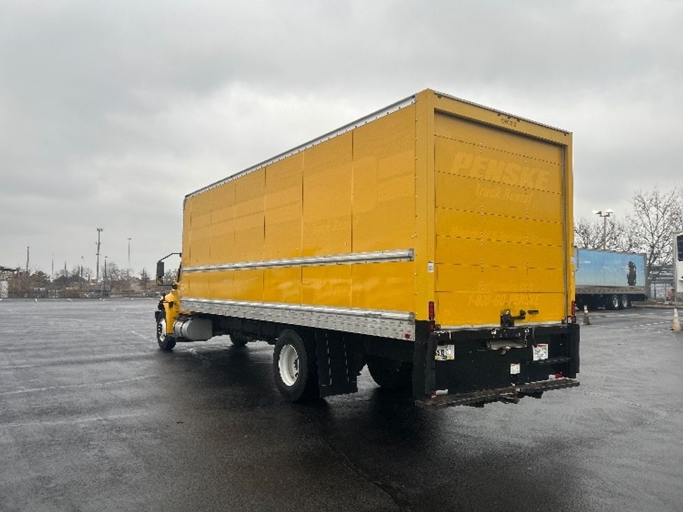 Medium Duty Box Truck-Light and Medium Duty Trucks-International-2021-MV607-Indianapolis-IN-178,159\n\t\tmiles-$ 45,500 - Image 6