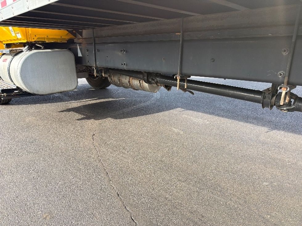 Medium Duty Box Truck-Light and Medium Duty Trucks-International-2021-MV607-Indianapolis-IN-195,460\n\t\tmiles-$ 43,000 - Image 5