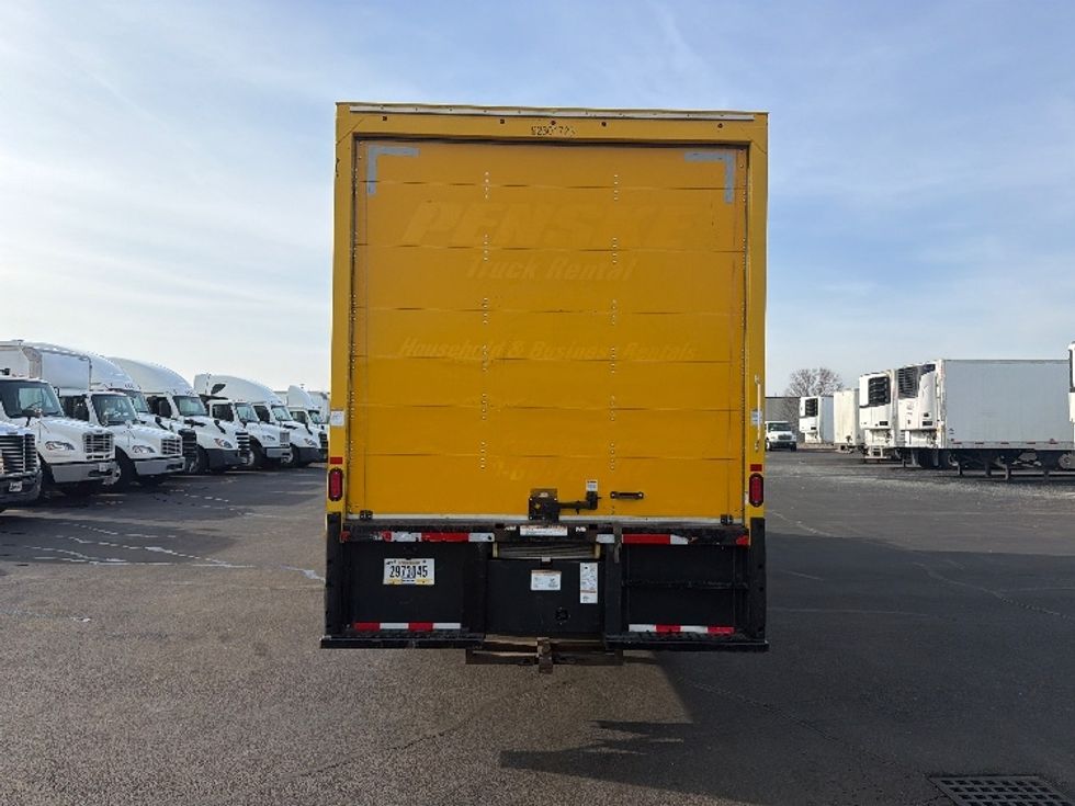 Medium Duty Box Truck-Light and Medium Duty Trucks-International-2021-MV607-Indianapolis-IN-195,460\n\t\tmiles-$ 43,000 - Image 7