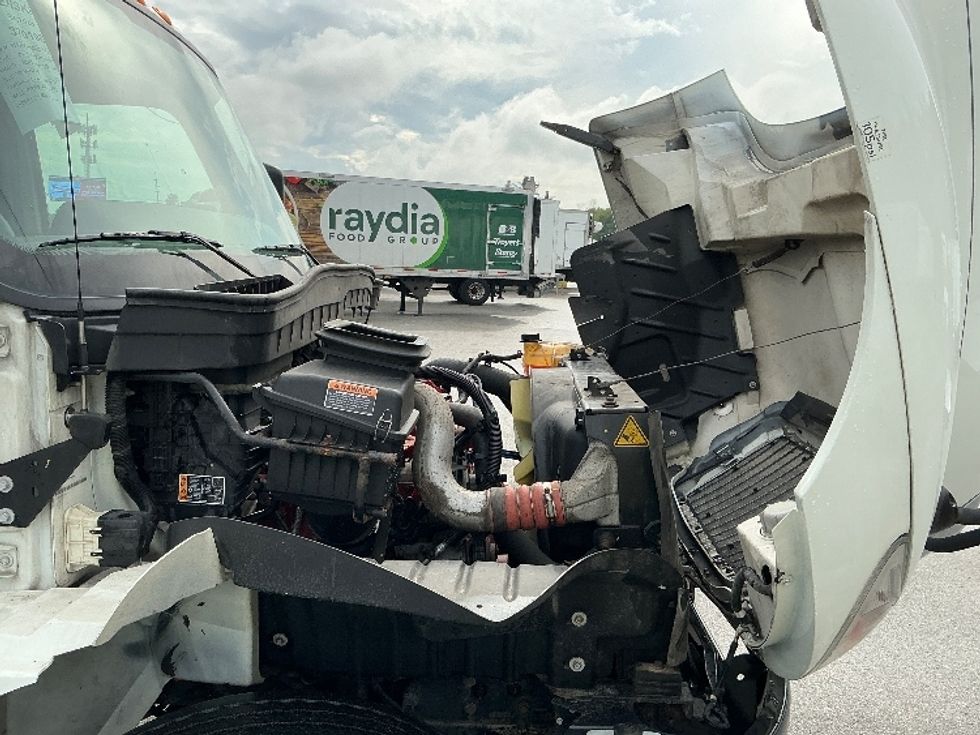 Medium Duty Box Truck-Light and Medium Duty Trucks-International-2021-MV607-Indianapolis-IN-213,952\n\t\tmiles-$ 52,250 - Image 23