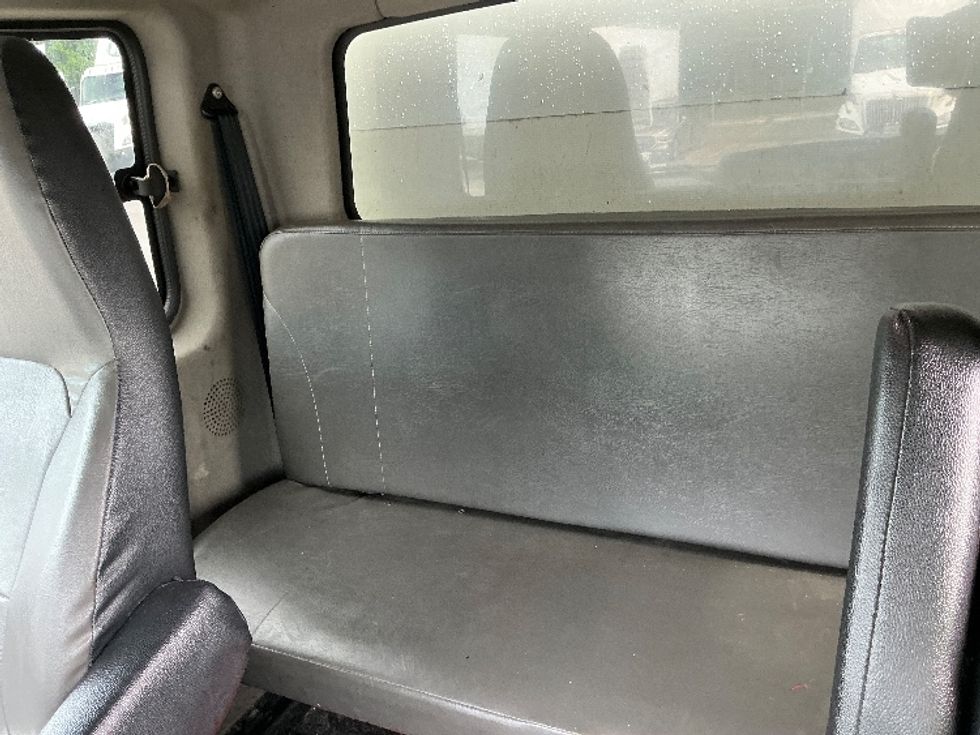 Medium Duty Box Truck-Light and Medium Duty Trucks-International-2021-MV607-Indianapolis-IN-213,952\n\t\tmiles-$ 52,250 - Image 25