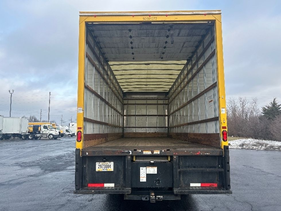 Medium Duty Box Truck-Light and Medium Duty Trucks-International-2021-MV607-Indianapolis-IN-225,112\n\t\tmiles-$ 38,750 - Image 8