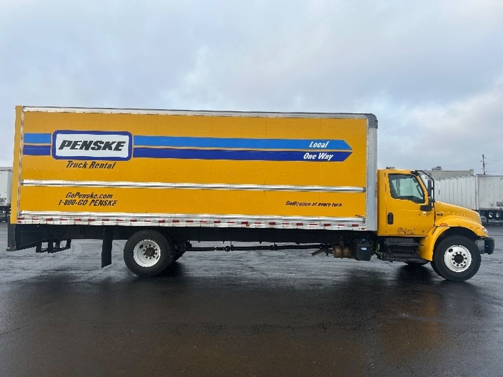 Medium Duty Box Truck-Light and Medium Duty Trucks-International-2021-MV607-Indianapolis-IN-225,112\n\t\tmiles-$ 38,750 - Image 15