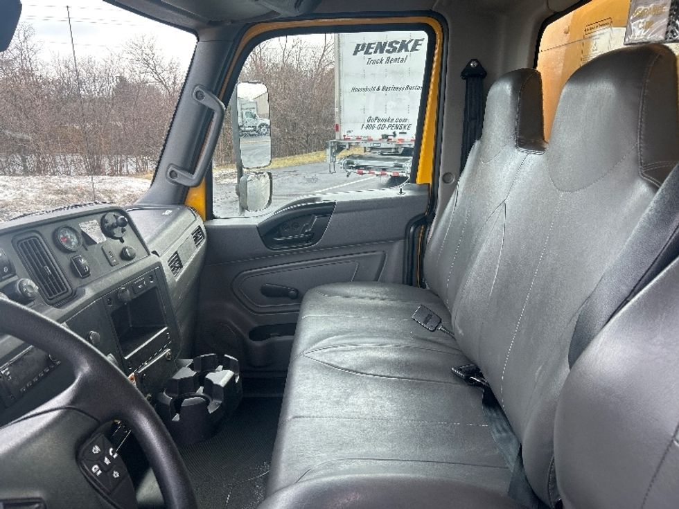 Medium Duty Box Truck-Light and Medium Duty Trucks-International-2021-MV607-Indianapolis-IN-225,112\n\t\tmiles-$ 38,750 - Image 19