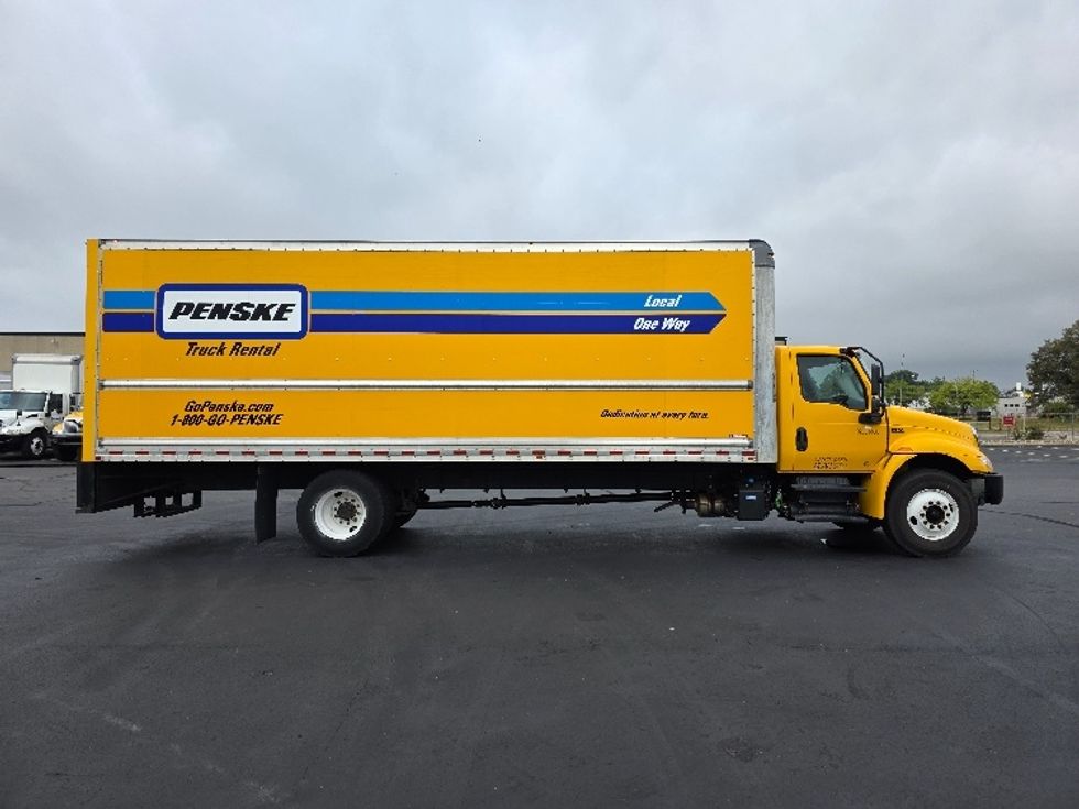 Medium Duty Box Truck-Light and Medium Duty Trucks-International-2021-MV607-Indianapolis-IN-238,937\n\t\tmiles-$ 38,000 - Image 15