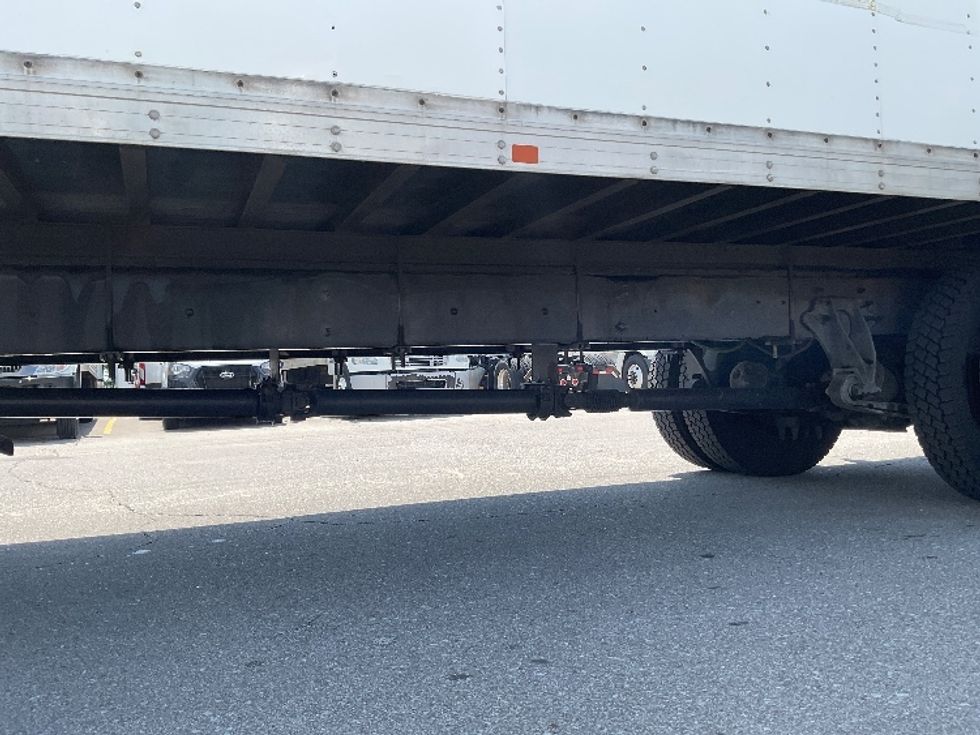 Medium Duty Box Truck-Light and Medium Duty Trucks-International-2021-MV607-Indianapolis-IN-318,802\n\t\tmiles-$ 26,000 - Image 5