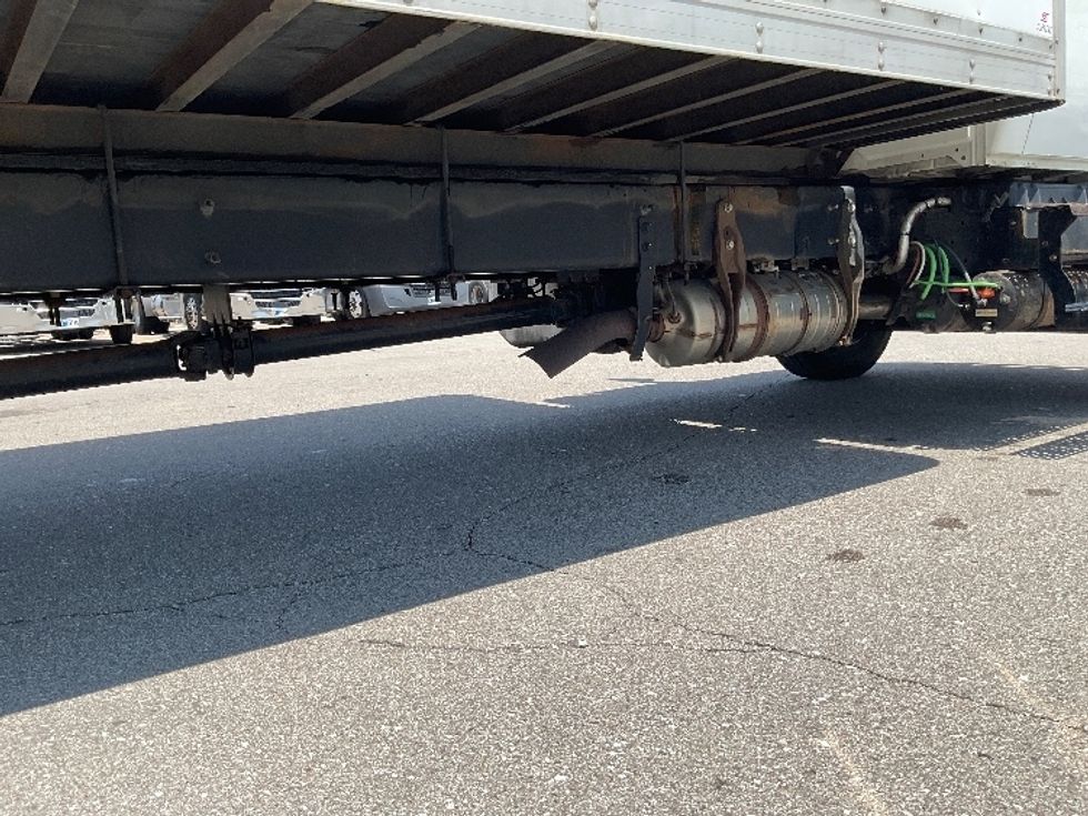 Medium Duty Box Truck-Light and Medium Duty Trucks-International-2021-MV607-Indianapolis-IN-318,802\n\t\tmiles-$ 26,000 - Image 14