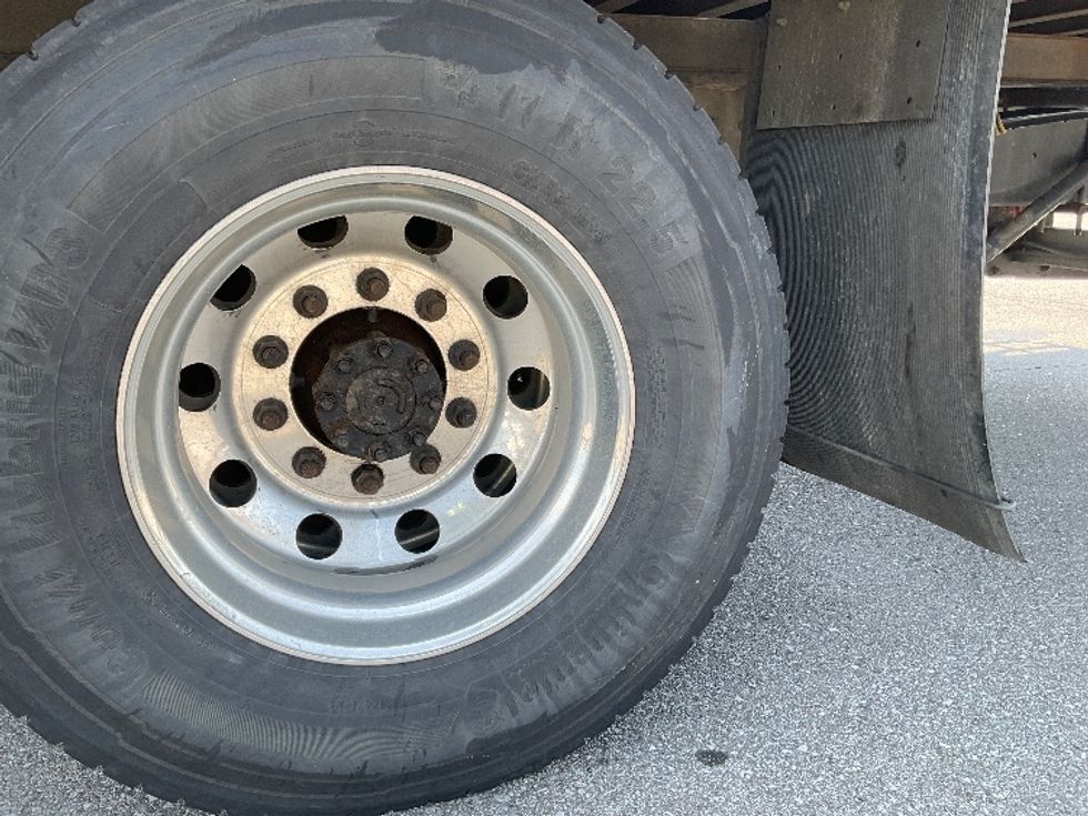 Medium Duty Box Truck-Light and Medium Duty Trucks-International-2021-MV607-Indianapolis-IN-318,802\n\t\tmiles-$ 26,000 - Image 26