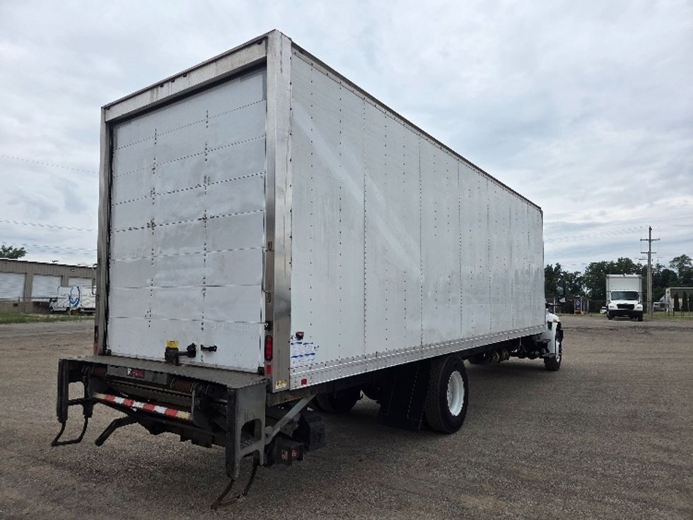 Medium Duty Box Truck-Light and Medium Duty Trucks-International-2021-MV607-Jackson-MI-346,657\n\t\tmiles-$ 27,750 - Image 13