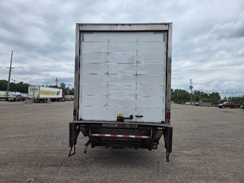 Medium Duty Box Truck-Light and Medium Duty Trucks-International-2021-MV607-Jackson-MI-346,657\n\t\tmiles-$ 27,750 - Image 7