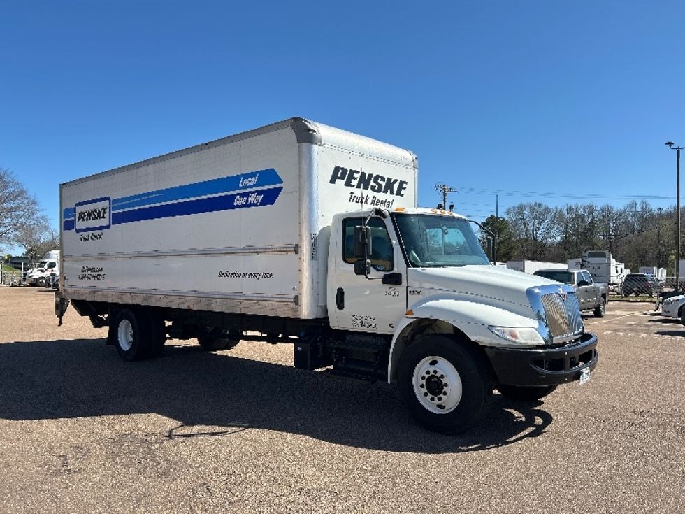 Medium Duty Box Truck-Light and Medium Duty Trucks-International-2021-MV607-Jackson-MS-246,660\n\t\tmiles-$ 43,250 - Image 1