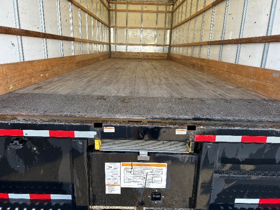 Medium Duty Box Truck-Light and Medium Duty Trucks-International-2021-MV607-Jackson-TN-232,081\n\t\tmiles-$ 37,500 - Image 10