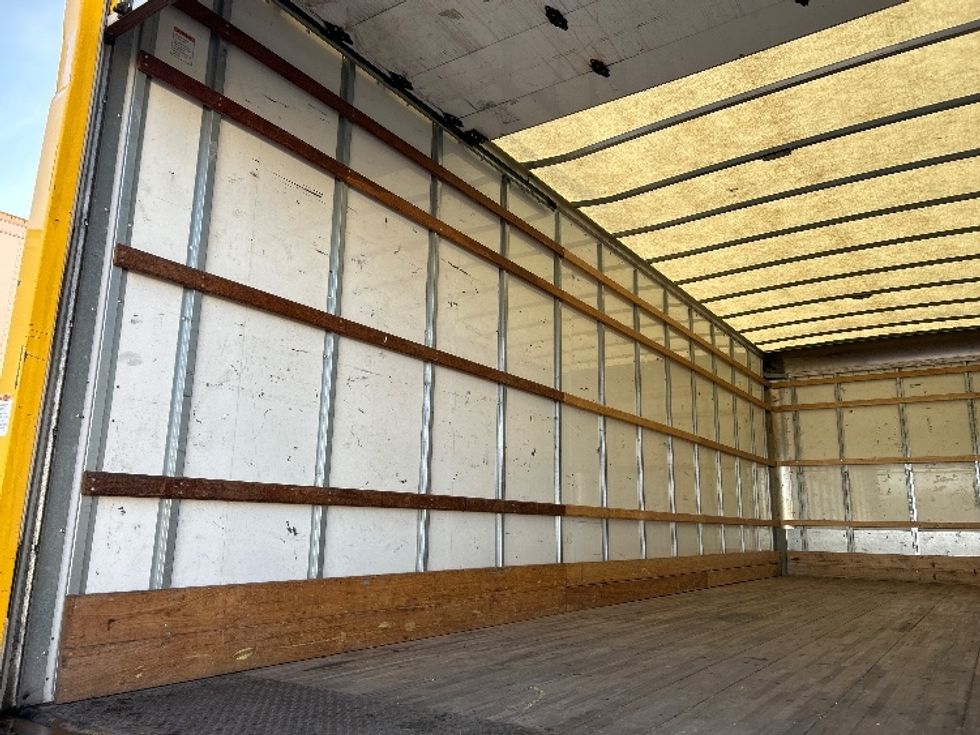 Medium Duty Box Truck-Light and Medium Duty Trucks-International-2021-MV607-Jackson-TN-232,081\n\t\tmiles-$ 37,500 - Image 11